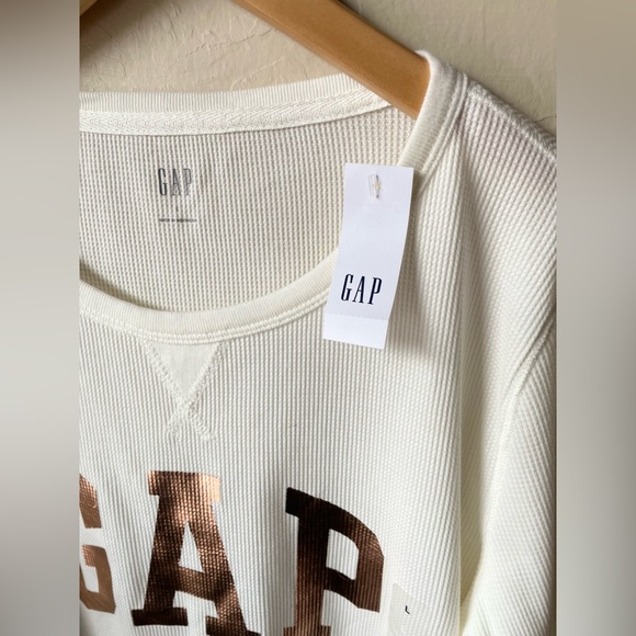 🆕 Gap Cream and Rose Gold Thermal Waffle Knit Long Sleeve Top | Large - Picture 8 of 9